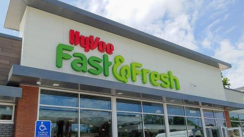 Hy-Vee Fast & Fresh