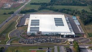 REI Lebanon, TN distribution center (Photo credit Al.Neyer)